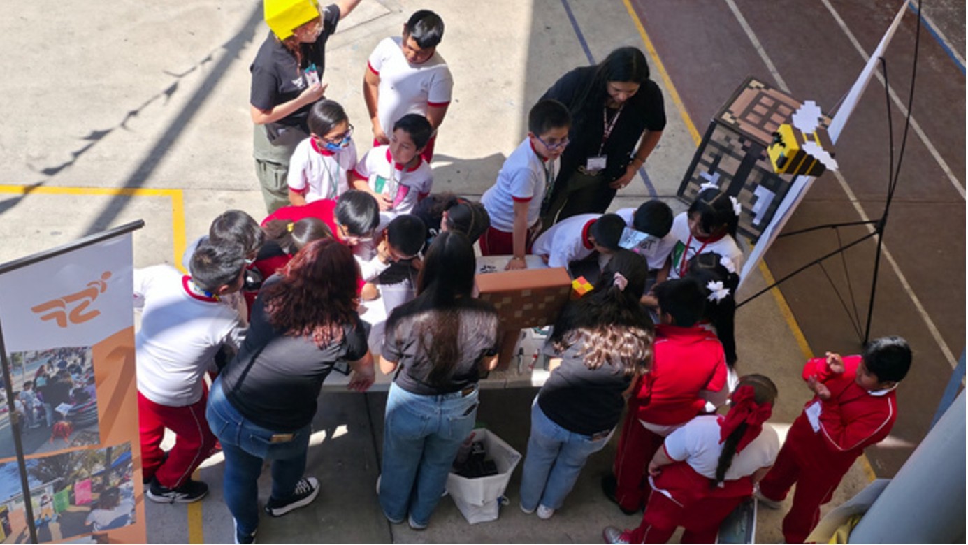 Actividad comunitaria vista desde arriba