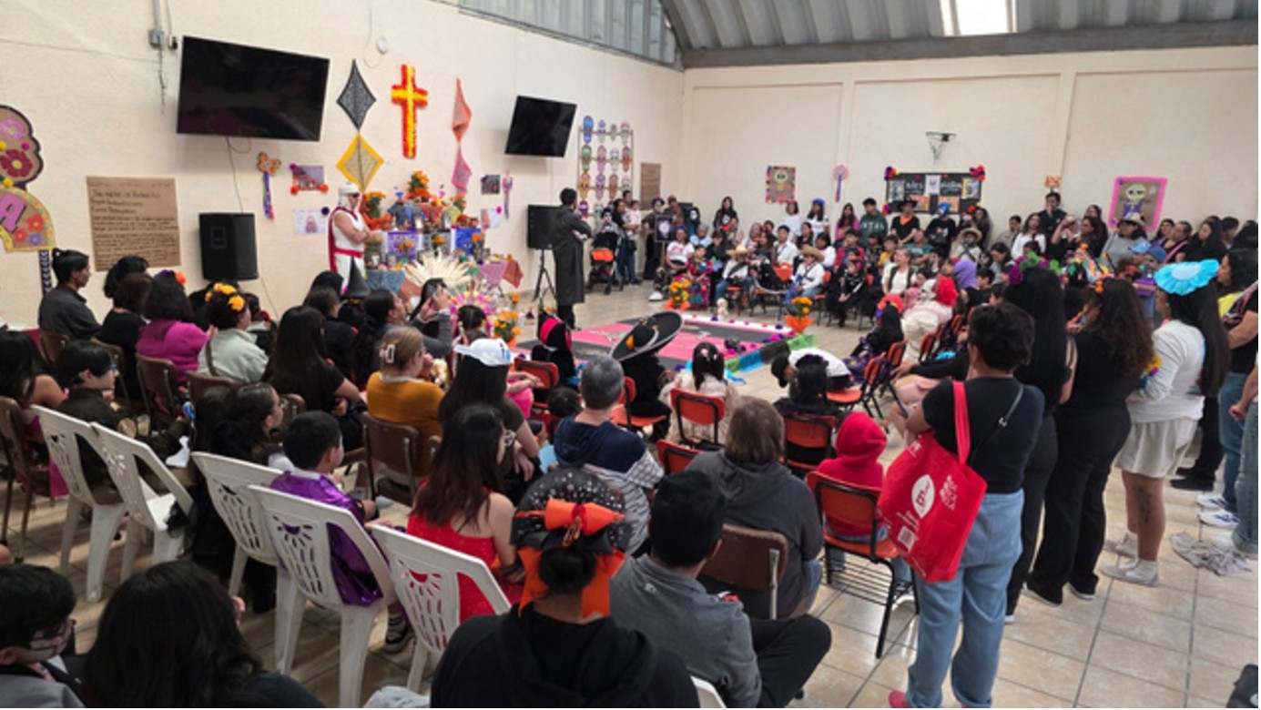 Encuentro con familias y comunidad